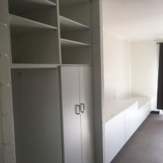 9 Celesia Bobuck Lane Thredbo Village NSW 2625 $200 per week Celesia 9 rental- 12 Month "$200pw during summer then $600pw for winter perio... Property ID: 7954729 This is an unfurnished studio apartment in Thredbo Village. Walking distance to all amenities and activities that Thredbo has to offer. Has a balcony with beautiful views, New kitchen with gas cook top. This property is for lease on a 12 month lease, starting at $200 per week over summer, then increases to $600 per week for 16 weeks over winter. Please enquire at our office for more details. 6456 2999.