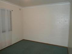 4/12 Sherwood Avenue KOORINGAL NSW 2650 $180 per week CHEAP AND CONVENIENT This neat and tidy unit contains 2 bedrooms with built in robes, reverse cycle split system to ward off the winter chill, a nice tidy kitchen. A great unit in a quiet complex, close to schools and shops. INSPECTIONS AVAILABLE: Monday to Friday 9am – 5pm PLEASE CALL 69258322 TO CONFIRM ATTENDANCE AT ALL OPEN INSPECTIONS