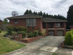 26 Cardinia Cl Dandenong North VIC 3175 $550 Big house in Dandenong North Inspection Times: Sat 11/02/2017 10:00 AM to 10:15 AM This beautiful family home has four bedroom plus study which is perfect for dual living. Features: The master bedroom with walk in mirrored robes and en-suite, with large shower and toilet. 2 good sized bedrooms with built in robes, bathroom with shower and spa bath, L shaped lounge and dining and a timber kitchen/meals area with floorboards, gas appliances and plenty of cupboard space leading to the study and family room. Ducted heating, evaporative cooling, Spacious laundry with separate toilet with basin and Double garage with internal access. Extra Features: Self contained one bedroom at the back, with a single carport, kitchen/meals/living area, bedroom and bathroom. PROPERTY DETAILS $550 ID: 391016 Available: Now Pets Allowed: No