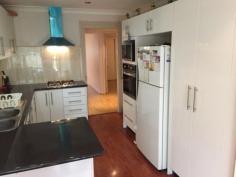 48 Willis St Rooty Hill NSW 2766 $490 Weekly Great Family Home 3 large bedrooms with built in robes ensuite to main Spacious kitchen with gas cook top Large lounge room plus family room Separate dining. Ducted air. Garage with auto door and internal access Covered pergola area Close to all amenities
