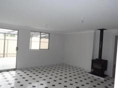 118 Bower Rd Semaphore Park SA 5019 $360 per week 3 or 4 BEDROOM CHARACTER HOME Property ID: 7069361 Inspection Times: Monday 20 February at 05:00PM to 05:15PM NO OPENS UNTIL AFTER 12TH FEB*** Neat and tidy throughout this character home offers ample space would be comfrotable for the larger family 3 good sized bedrooms, one with built in robes Large separate formal lounge or 4th bedroom Upgraded kitchen Updated bathroom Large Family Room Rear Veranda Close to the Beach, Schools, Public Transport and Shopping Centres