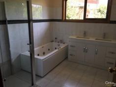 26 Cardinia Cl Dandenong North VIC 3175 $550 Big house in Dandenong North Inspection Times: Sat 11/02/2017 10:00 AM to 10:15 AM This beautiful family home has four bedroom plus study which is perfect for dual living. Features: The master bedroom with walk in mirrored robes and en-suite, with large shower and toilet. 2 good sized bedrooms with built in robes, bathroom with shower and spa bath, L shaped lounge and dining and a timber kitchen/meals area with floorboards, gas appliances and plenty of cupboard space leading to the study and family room. Ducted heating, evaporative cooling, Spacious laundry with separate toilet with basin and Double garage with internal access. Extra Features: Self contained one bedroom at the back, with a single carport, kitchen/meals/living area, bedroom and bathroom. PROPERTY DETAILS $550 ID: 391016 Available: Now Pets Allowed: No