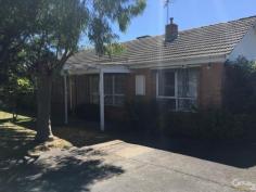 11 Olympic Ave Springvale South VIC 3172 $400 per week Family home at great location. Located in the areas most popular pocket, this very attractive and well-kept 3 bedroom home is handy to Burden Park, Heather Hill School, bus transport, Mackay Street Shopping Centre, Springvale Shopping Market and many other amenities. Features: - Spacious living room - Central Gas Heating - Air Conditioner in each room - Lock up garage PROPERTY DETAILS $400 per week ID: 391961 Available: Now Pets Allowed: No