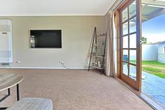 12 Wonboyn Cl Pakenham VIC 3810 $370,000 CLOSE TO PERFECT Inspection Times: Sat 11/02/2017 12:00 PM to 12:20 PM Nestled in a highly sought after court location of the prestigious Lakeside Estate, this 3 bedroom home is the perfect starter, downsizer or investment opportunity. Close to everything Lakeside has to offer, including restaurants, cafes, shopping, the wonderful lake and the Cardinia train station. The light filled home is a standout in this price range with double garage, 2 outdoor entertaining areas and decent sized backyard. A stylish feature is the timber doors to both outdoor areas. Homes in Lakeside at this price point are rare, so be quick! PROPERTY DETAILS NEG OVER $370,000 ID: 393644 Land Area: 400 m²