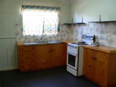 28 Coate St Katanning WA 6317 $109,000 Great Starter House - Property ID: 909235 Situated in a quiet Street and within walking distance to town. The home consists of a formal lounge at the front of the home. A central kitchen which has near new floor coverings. With three bedrooms there is plenty of room for a family. The bathroom is opposite bedroom number three and the toilet comes off the laundry. To the right of the home is a single carport and a well-fenced yard is to the left of the home. This property won't last long at this price. Features Land Size Approx. - 587 m2 Close to Schools Close to Shops Close to Transport Formal Lounge