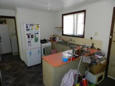 45 Mace St Montello TAS 7320 $399,000 Far better than disappointing bank interest! A very attractive approx 8.6 % gross return on investment. Brick, single level, low maintenance 4 unit block comprising of 3 two bedroom flats and one single. The complex is being sold as one parcel with the added attraction of each unit having its own separate title. All units are happily and constantly tenanted. Popular individual courtyards, an allocated carport each and all living areas enjoy a bright and warm northerly aspect. Close to primary School, only few minutes to CBD and shopping complex. Low bank interest is clearly saying it's time to invest in bricks and mortar again General Features Property Type: Block of Units Bedrooms: 7 Bathrooms: 4 Land Size: 810 m2