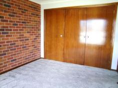 1/139 Gardner Circuit Singleton NSW 2330 $285,000 Torrens Title… Generously Sized… Fully Enclosed Sunroom! On offer is this Torrens Title duplex which boasts so much space & storage with features including: * Neat kitchen with ample bench & cupboard space, breakfast bar & pantry. * Dining area & huge lounge room with as new reverse cycle air conditioner. * 3 generously sized bedrooms with built in robes. * 3 way bathroom & 3 door linen press in the hallway. * Single garage with automatic door & internal access. * Fully enclosed tiled sun room at the back of the property * Secure accessible back yard and easy to maintain grounds.