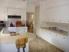 1 Delander Cres, Moree NSW 2400 $180,000 * 3 BEDROOMS - BUILT-INS * ENSUITE TO MAIN BEDROOM * BATHROOM - BATH, SHOWER, VANITY & TOILET * LARGE LOUNGE ROOM - SEPARATE DINING AREA * KITCHEN WITH ABUNDANT STORAGE * DUCTED EVAPORATIVE COOLING * SINGLE LOCK-UP GARAGE * FULLY FENCED YARD * CURRENTLY TENANTED AT $240/WEEK