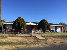  1 Delander Cres, Moree NSW 2400 $180,000 * 3 BEDROOMS - BUILT-INS * ENSUITE TO MAIN BEDROOM * BATHROOM - BATH, SHOWER, VANITY & TOILET * LARGE LOUNGE ROOM - SEPARATE DINING AREA * KITCHEN WITH ABUNDANT STORAGE * DUCTED EVAPORATIVE COOLING * SINGLE LOCK-UP GARAGE * FULLY FENCED YARD * CURRENTLY TENANTED AT $240/WEEK 