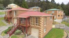 23/315 Tolosa Street Glenorchy TAS 7010 $260,000 "OPEN HOME" Saturday 27th January 2018, 11:00 - 11:30am If you're looking for affordable living or the perfect investment look no further. This 2 bedroom renovated townhouse will delight. The home has a large living area, modern kitchen and dining, 1 master bedroom with built-ins and a large 2nd bedroom with well thought out bathroom and laundry areas. Underneath is a secure garage and large storage area. Low maintenance gardens and private back yard and entertaining deck. The property is only 5 minutes to centre of Glenorchy and 20 minutes from Hobart CBD. Close to local shops & public transport and walking distance from the popular Tolosa Street Reserve. Call today for inspection times.