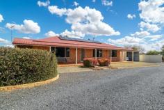 6R Numbardie Drive Dubbo NSW 2830 $505,000 - $540,000 You'll find yourself feeling a million miles away on this rural slice of heaven, with the convenience of only being a short 10-minute drive from Dubbo. Who thought it could be so easy to have the best of both worlds? There's a real sense of privacy at 6R Numbardie Drive, tucked away in the peaceful Firgrove Estate, this well-maintained home boasts three bedrooms, multiple living areas and a garden any green thumb would love. You'll be begging to come home! *Multiple living areas *Built-in wardrobes *Covered alfresco *Solar Panels *Bird aviaries *Garden sheds *20ft shipping container, ideal for storage FEATURES: Air Conditioning Built-In Wardrobes Formal Lounge Separate Dining.