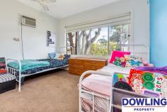 13 Ibis Parade Woodberry NSW 2322 $310,000 - $330,000 Situated in a quiet street is this 4 bedroom family home that offers an excellent return for the astute investor. There is a modern kitchen with plenty of cupboard space, separate meals area and a large family room at the rear leading out to the deck. Other features include built in wardrobes, ceiling fans and air conditioning. Outside the home features a large carport and outdoor games room or possible teenage retreat and a private rear yard all on a 537sqm block of land.