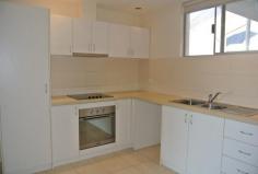 10/53 Davidson Terrace Joondalup WA 6027 $325,000 One bedroom 2nd floor unit leased till November 2019. * Carpeted living/dining area with split-system air conditioner * Modern kitchen features stone benchtops, dishwasher recess, ceramic cooktop and pantry * Lift access * Modern complex features gym facilities and Dome caf on the ground floor * Secure parking for one car plus storeroom in the sought-after residential complex Centrally located – minutes to Lakeside Shopping Centre, Joondalup train station, cafes, restaurants, Central Park, Joondalup Health Campus, Edith Cowan University.