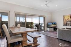 1/12 Diamantina Circuit Pacific Pines Qld 4211 - Bloor Homes Property Management Near New House with Modern Decor and Kitchen House - Pacific Pines QLD Available on August 14, 2019! Near New House with Modern Decor and Kitchen Near New House Modern Decor and Kitchen Air conditioning Please contact Lesley Bloor on 0432 832 355 or 5519 9220 to arrange an inspection.