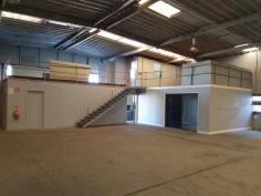 40 BASALT STREET, Geebung - Waterfront Properties Redcliffe FREEHOLD WAREHOUSE This 1012m2 site is home to an 814m2 warehouse in the heart of the Geebung industrial area. The building has a reception and showroom area + office, mezzanine for storage etc. + lunchroom/kitchen and male and female ammenities. For further information or to inspect call Kevin on 0418 125 356 today!