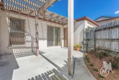 2/26 Fehlberg St, EVERTON PARK QLD 4053 | Madeleine Hicks Real Estate Brisbane Location and Low-Set, Life will be great Your new low-set villa will allow you to live the lifestyle you deserve. Feel right at home with the open plan kitchen and living layout that opens out to your own private and fully fenced courtyard. Located in a quiet street, this small and friendly complex has only 5 townhouses. It’s just a short (level ground) walking distance to the grocery stores, amenities, and the new Everton Park, Park Lane dining precinct. Be surrounded by convenience and enjoy all that Everton Park has to offer. You will Love ….. * Open plan kitchen and living area, that opens to your private courtyard * Security screens and Quality Air conditioning * Remote lockup garage * Private fully fenced courtyard * Separate toilet & laundry * Pet friendly complex * Small complex with only 5 townhouses * 500 meters level ground walk to the new “Park Lane” dining precinct, public transport, the library, and Coles Shopping Centre Enquire now – Mike will get you Moved Land: 107 m² Bedrooms: 2 Bathrooms: 1