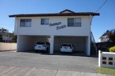 6/43 Back Street Biggera Waters Qld 4216 - Bloor Homes Property Management Fully renovated unit in Labrador Unit - Biggera Waters QLD Available on September 25, 2019! Fully renovated unit in Labrador This one bedroom unit has been fully renovated. Bedroom has both ceiling fan and air conditioning. Washing machine and fridge included. Security screens throughout. Unit on first floor of 2 story walk-up. Covered car space available. NBN available in the area. Call or email today for a viewing with Lesley on 55199220 or 0432832355