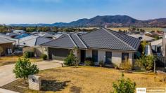 3 Currawong Drive Tamworth NSW 2340 $399,000 This property is sure to attract attention, from its modern design and flow, neutral tones & quality build. Upon inspection you will be impressed with its natural light and well designed living spaces that flow onto a large outdoor slab with an incredible outlook from a superior position. Surrounded by quality built and tasteful homes, a great street and in very popular Calala..