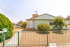 43 Oak St, South Tamworth NSW 2340 $325,000 A well cared for home in a location close to schools, shops and transport. Offering character and space for a growing family. Four bedrooms plus study, and the home offers a self contained granny flat with private access. The home has two bathrooms, a spacious lounge and dining room plus modernized eat in kitchen. The large family room at the rear of the home is light and open and has polished floorboards. A great space with so many options. Ducted evaporative air con, gas points and a split system has the climate covered and there is also an alarm system.