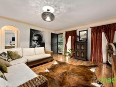 2/403 Kotthoff Street Lavington NSW 2641 $235,000 Perfectly nestled in a quiet location, this 2 bedroom unit sits privately at the back of a 2 on the block development. A great investment with a potential of $270 per week or ideally suited to retirees, downsizers or an affordable option for those wanting to enter the market. With self-managed Strata, it is a winner before you step inside. Offering 2 well-proportioned bedrooms with built-in robes. Generous size living with gas wall furnace & additional split system heating & cooling to ensure all year comfort. The newly renovated 2 Pac kitchen would empress any budding chef, with 900mm stainless steel gas cooking, stainless steel range hood & dishwasher. Separate formal dining, tidy bathroom with handy separate toilet. Outside boasts a good size yard with gazebo perfect for entertaining with friends on these great summer evenings. Single lock up garage with additional space to park a caravan if need. This property is a must-see! Disclaimer: The above information has been furnished to us by the Vendor of the property. We have not verified whether or not that information is accurate and have no belief one way or another in its accuracy. We do not accept responsibility to any person for its accuracy and do no more than pass it on. All interested parties should make and rely upon their own enquiries in order to determine whether or not this information is in fact accurate..
