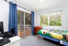 383 Broadwater Rd Mansfield QLD 4122 Three bedrooms upstairs Second shower and toilet downstairs Large rumpus downstairs Large Dining or Family room to rear of property with deck Large kitchen with gas cooktop Extra large two car garage or workshop Short walk to Mansfield High and Primary school City bus stop at front of property Easy access to Garden City and Carindale Shopping centres Large 763 sq m lot with side access gates for boat caravan or trailer