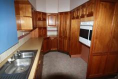 2 Read St Coleraine VIC 3315 $118,000 GREAT FIRST HOME OR ONE FOR THE INVESTOR Weatherboard and steel cladded home Spacious family room and kitchen area Generous size bedrooms with a sleepout at the rear Bathroom with vanity, shower over corner spa bath and toilet Laundry & mud room Split system and ceiling fan in main living area Large well fenced yard 2 garden sheds and rainwater tank Verandah at side leading to garden Large deck at rear Located close to Coleraine shopping precinct