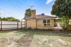 40 Twyford Street Box Hill North VIC 3129 $950,000 - $999,000 A prized position, perfect proportions and private garden emphasize the low-maintenance appeal of this large single-level home set peacefully at the rear. Secluded and secure, this spacious home is on its own title offering a superbly-presented three-bedroom, single bathroom layout plus lock up off-street parking. The location is unbeatable being close to both Westfield Shoppingtown and Box Hill Central while just nearby are local shops, Bushy Creek Reserve and Trail, public transport and Kerrimuir Primary School. An exceptional opportunity for first-home buyers, downsizers and investors. Includes built-in robes, impressive living room, bright family/dining area opening to sunny garden, huge kitchen, separate laundry, ducted heating and polished boards.