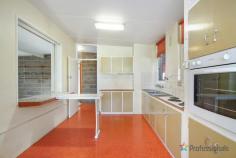 7 Holmes Avenue Armidale NSW 2350 $250,000 - $275,000 Perfectly positioned in a peaceful street and within a short stroll of parklands in the CBD, welcome to a low-set home ready for you to leave your magic touch on it. Perched on a 613m2 block, it features three bedrooms (two with built-in robes) a bathroom with separate toilet and a choice of two meals areas. The home is kept toasty with a wood fireplace in the living area while reverse cycle air-conditioning is fitted to ensure your comfort in the summer. Along with a spacious laundry, rainwater tank, BBQ area and a large backyard with rear yard access, all that is left is for you to bring your imagination. Located near Moxon's Bakery, Ben Venue Public School and the Wicklow hotel, act now and arrange your inspection today. *We have obtained all information in this document from sources we believe to be reliable; however, we cannot guarantee its accuracy. Prospective purchasers are advised to carry out their own investigations.*