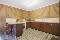 20/520 Kaitlers Road Lavington NSW 2641 $132,000 Here is a superb opportunity whether you're an owner occupier or investor to secure this tidy unit. Comprising two bedrooms with built in wardrobe to master and two way bathroom featuring bath, shower and vanity with separate toilet. The open plan lounge, dining and kitchen provides great space plus a separate laundry. This unit has recently been partially refurbished with new floor coverings, paintwork and doors. Conveniently located within close proximity to schools and public transport. Estimated rent $185 per week. No matter how you approach it, this opportunity is worth your consideration. FEATURES: • Air Conditioning • Built-In Wardrobes • Close To Schools • Close To Shops • Close To Transport..