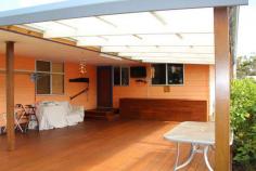 16 Sheoak Street Walpole WA 6398 $350,000 This neat and tidy home makes the perfect place to escape to. With a massive living area plus a big outdoor entertaining area, the home has a heap of space to spend the school holiday at, or to call Walpole home! A lockup double carport with power, 5kw solar power system & solar hot water, a vast array of fruit trees and raised vegie gardens plus more. All household goods will also be included. Please contact Andrew for further details on 0409 081 075. FEATURES: • Fireplace(S) • Garden..