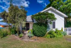 71 Keelendi Road Bellbird Heights NSW 2325 $495,000 to $540,000 – This lovely 3 bedroom home, set on 1012m2, offers the perfect opportunity to all buyers, whether you are looking to get the foot in the door or looking to invest, this is a must to inspect – Main bedroom offering a modern ensuite, built-in wardrobes and ceiling fan, another bedroom also has access directly to main bathroom – Large living space with plush carpet, serviced by combustion fire and ceiling fan – Updated kitchen with modern appliances and timber laminate flooring – The bathroom provides separate bath and shower – Outside the covered deck area is the place for entertainers, overlooking the lush yard space with a great outlook – Large powered double garage + carport are supplemented by the full concrete driveway..