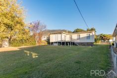 10 Morris Street Talbingo NSW 2720 Coming up for auction we offer this very well presented cottage, with the internals being fully renovated and beautifully done, consisting of three bedrooms. The cottage is set on a large level block and offers beautiful views of the mountains to the north. Perfectly located it is only a short walk to all amenities that Talbingo has to offer. Must be sold on or before auction, contact us today to book your inspection!