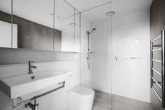 2406/38 York St Sydney NSW 2000 $1,550,000 Poised on the 24th floor of the exclusive new York&George development, this impeccable residence provides a life of luxury against a sweeping city backdrop. There’s no finer position in town with Hyde Park, Barangaroo and Darling Harbour on your doorstep. KEY FEATURES The design – Award winning architects JWA have created this high-end offering, customised for executive comfort with premium finishes throughout, concierge service and residents’ access to a heated lap pool, gym and BBQ entertaining area. The aspect – Open-plan interiors face a wraparound south-easterly view from a prestigious corner position, complete with a handsome vantage over the QVB dome through floor to ceiling glass. The lifestyle – Enjoying all the vibrancy of CBD living, this flawless home is crowned by a prized address within a stone’s throw of the Strand Arcade, King Street Wharf and Circular Quay as well as light rail stops and Wynyard station.