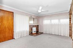 5 Landa Street Lithgow NSW 2790 $339,000 Located in Bowenfels is this lovingly maintained home which is ready for its new owner! Featuring 3 bedrooms main with built In robe, cosy lounge room with central heating and heater, modern eat in kitchen and internal laundry with an older style bathroom, the home features a decking. Easy to maintain garden and off-street parking!