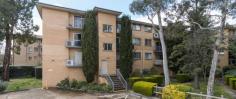 2/14 King St Crestwood NSW 2620 $279,000 On the second floor and with no adjoining neighbours to the west this lovely unit is perfect fro the investor or first home buyer. The block is surrounded by gardens and mature trees which gives a nice feel to the apratments. The ktichen and bathroom and in good order however renovation would certainly return good rental return. There is a carport and visitor parking off street.