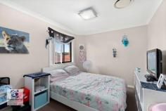 2/89 Broken Bay Rd Ettalong Beach NSW 2257 $1,200,000 to $1,300,000 Spacious living spaces - double garage - close to beach! Quality townhouse in most sought after Ettalong Beach location. Stroll just 200m to Ettalong Beach Foreshore. * Dual living spaces with tiled floors * Ducted air conditioning * North facing outdoor area * Well appointed kitchen * Huge master bedroom with ensuite bathroom * Family bathroom upstairs * Powder room downstairs No need to compromise on size or location with this beauty!