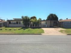 22 Jealous Rd Kalkie QLD 4670 $259,000 THIS 4 BEDROOM HOME HAS BEEN FULLY RENOVATED AND READY TO MOVE INTO NOW. IT IS SITUATED BETWEEN THE CITY AND COAST GIVING YOU THE BEST OF BOTH WORLDS. THE HOME HAS 16 PANELS OF ROOF TOP SOLAR AND A LARGE OUT-DOOR AREA FOR BAR-B-QUES ON 764M2 OF LAND.