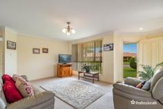 1/20 Vera Street Ballina NSW 2478 $800,000 - $850,000 This neat and tidy three-bedroom duplex villa is the perfect choice for those looking to downsize, first home buyers and investors alike. Just 150m from your doorstep is North Creek Canal, so make sure you've got your fishing rod and kayak handy. The well-maintained villa features two private courtyards where you can entertain family and friends, or just take a moment to relax. There is a large main bedroom with an ensuite and two more bedrooms with built-in robes and ceiling fans. • Air-conditioned, light-filled living/dining area • Solar panels to save on your electricity bill • Spacious kitchen with ample storage • Covered outdoor entertaining area • Peaceful location close to parkland, Ballina Fair, TAFE, community garden and markets.