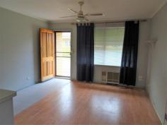 3/510 Butson Avenue South Albury NSW 2640 $220,000 Brick veneer unit on a quiet block of five (5) units. All in neat and tidy condition. Very quiet Court location comprising two (2) bedrooms, main has double built-in-robes. Open plan living with modern kitchen, electric cook top and oven. Timber floors in living areas. Gas heating and air conditioning. Single carport at front of unit. Areas of grass with clothesline at rear. Currently tenanted until a great investment opportunity or ideal first home.