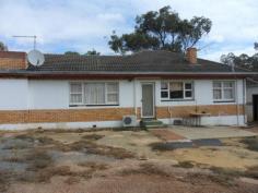 17 Egeberg St Cunderdin WA 6407 $190,000 Brick/Tile Home 3 Bedrooms Office Separate Lounge Bathroom with Shower recess wc and outside Laundry 2nd wc ( plenty of room in bathroom for a laundry) Kitchen/Dining, Front Porch, Wall Aircons, Small Shed, (Kitchen/one bedroom/bathroom ceilings have been replaced, corner block 2004 sqm .