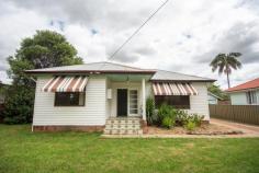 4 Petra Avenu Tamworth NSW 2340 $275,000 Are you looking for a wonderful opportunity to enter the Tamworth property market? Then we have the perfect property for you. A tidy 3 bedroom, 1 bathroom home with built in wardrobes in all the bedrooms along with a ceiling fan in the master. Separate living and dining spaces, with polished timber floors throughout. A fantastic investment opportunity. Current rental appraisal $310-$330pw.