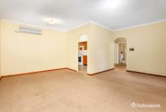 15/9-13 Rodgers Street Kingswood NSW 2747 $389,000 - $425,000 Ground floor unit! Get ready to be impressed by this spacious two bedroom unit. Positioned in an ideal location and within a very short walking distance to the local railway station, bus stop, local shops, Western Sydney University, Western Sydney Tafe and Nepean Hospital. This unit offers: – Two bedrooms with carpet flooring – Secured complex – Balcony – Split system air conditioning – Combined lounge and dining area – Tiled kitchen – Lockable storage unit in the complex – Lock up garage