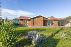 1 Earlsfield Avenue Salisbury East SA 5109 $449,000 - $489,000 Basking in north-facing light this three bedroom property is an ideal first home for families within an easy walk of Tyndale Christian School, Salisbury East High School, local reserves and public transport. The 594m2 (approx.) corner block presents endless possibilities to savvy buyers. This lovely location is an ideal development opportunity (subject to planning consent), while families or investors could continue the refurbishment and create an exciting outdoor living space for weekend enjoyment. Flaunting fresh paint, a sizzling new kitchen and easy-care floating floors to complement the existing polished floorboards, every day feels like a new day when you wake to bright and cheery family-friendly living in a top location! Crisp bedrooms with fresh feels, an exciting formal lounge, and open plan living + dining bring all the modern home comforts you could wish for. Coupled with the generous allotment and the open and inviting streetscape - wow, you might have found your happily-ever-after home! Highlights include: -Updated family home with c.1975 origins -Dual street access, a double carport and three garden sheds -Ducted reverse cycle air conditioning throughout -Sundrenched formal lounge featuring sliding doors and floating floors -Open plan kitchen and dining connected to paved outdoor living area -Stylish updated kitchen with a large pantry -Neat and tidy bathroom boasts a spa bath and separate w/c -Master bedroom enjoys a built-in robe and ceiling fan -Bedroom two also has a ceiling fan -Lovely location easy walk to public transport, soccer club, schools -Close to Madison Park kindergarten