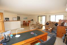 2/29 Nugent Street Castletown WA 6450 $499,000 Be quick to see this spacious 3 bedroom, 2 bathroom unit, impeccable throughout. Enormous open living, snazzy kitchen, reverse cycle aircon and gas bayonet. Extensively paved surrounds with protected patio. Garage UMR with auto door and double carport. Shops and beach handy.