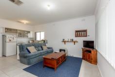 359 Tarakan Ave North Albury NSW 2640 $179,000 Freshly painted, tiled flooring, bright northernly aspect and ready to move into prior to Christmas. The one large bedroom offers a surprizing amount of room which includes a full-length wall of built-in robes. There is a tiled loungeroom, gas heater and ducted cooling throughout. An original yet practical kitchen with a gas upright stove. The home also features a separate bathroom, separate laundry and toilet. This end home unit takes advantage of the space which includes an outdoor area to relax and a big advantage, the double length carport, which is a nice addition to the norm. Walk to the local Mate St shopping strip which includes takeaways, Chemist, newsagency and a variety specialised shops or walk a little further around the corner to Lavington Shopping Centre & transport without even needing to use the petrol in your car/s!!