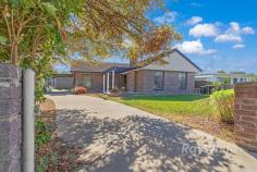  40 Porter Street Moama NSW 2731 $520,000 Situated in central Moama this home would suit either an investor, first home buyer or those looking to further develop/ renovate. The home is currently leased for $330 pw with a lease to expire 23/12/24. The property is fenced across the rear of the home but the block continues through to the lane which allows access to the not one but two enclosed sheds. The home itself has a living room to the front of the home, updated kitchen, three bedrooms, central bathroom and a second living area. With a land size of approx 746sqm the options are many. 