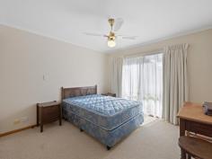 1/7 Apex Crt Foster VIC 3960 $375,000 Front unit of only two, enjoying a premier position in a quiet court just a short stroll to the medical precinct. Open plan interior with warm northerly aspect ensuring lots of natural light into the living room. Well appointed kitchen with electric appliances and corner pantry. Two fitted bedrooms, central bathroom with separate w.c. and laundry / utility room. Under floor heating. LU garage with direct access.