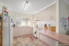 3/23 Balblair Street Guyra NSW 2365 $200,000 - $220,000 Welcome to 3/23 Balblair Street, a delightful and well-maintained two-bedroom unit nestled in the quaint town of Guyra. This inviting residence is part of a small, quiet complex comprising just three units, offering a peaceful and friendly atmosphere. Inside, you’ll find two cozy bedrooms, one featuring a built-in wardrobe. The functional kitchen is equipped with ample cupboard space. The bright and airy front living room provides a welcoming space to relax. The bathroom is complete with a bath, shower, vanity, and a private toilet, ensuring comfort and privacy. Additional features include a single lock-up garage with internal access, adding to the practicality and security of this lovely unit. Currently, there is a tenant in place, providing a steady rental income of $250.00 per week. Whether you’re looking for a solid investment opportunity or a cozy home to call your own, this property is sure to impress. Don’t miss out on this fantastic opportunity to own a piece of Guyra’s charm at 3/23 Balblair Street.