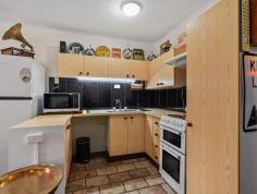 2/451 Severin Street MANUNDA QLD 4870 $239,000 Whether you are a first home owner, downsizing, or the astute investor, this is the perfect buy. Positioned perfectly between the CBD and the botanical gardens, this neat, light and airy home has had a make-over and is move in ready. Features below: • Front porch leading through to an open plan living area • Kitchen with ample cupboard and bench space • Spacious bedroom with full length robes • Modern bathroom with internal laundry • Fully screened and split system air-conditioning • In-ground pool • Carport close to the unit