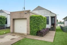 4B Sharon Ct Casino NSW 2470 $410,000 Contemporary 3 bedroom Villa on a separate title, architecturally designed home. Perfect for the first home buyer, downsizer or investor alike currently rented with a good tenant in place. Located on the Lismore side of Casino near a corner store in a quiet street on 518 m2 block. Properties Features Include; 3 good size bedrooms, built-ins in all rooms Good size open plan living area has reverse cycle air-conditioning Trendy modern kitchen with quality appliances and a dishwasher 2 way bathroom, separate toilet Timber deck overlooking the back yard while the children play or family pet to roam Single lock up garage A great opportunity to enter the market, those looking for a lifestyle change or as an investment.